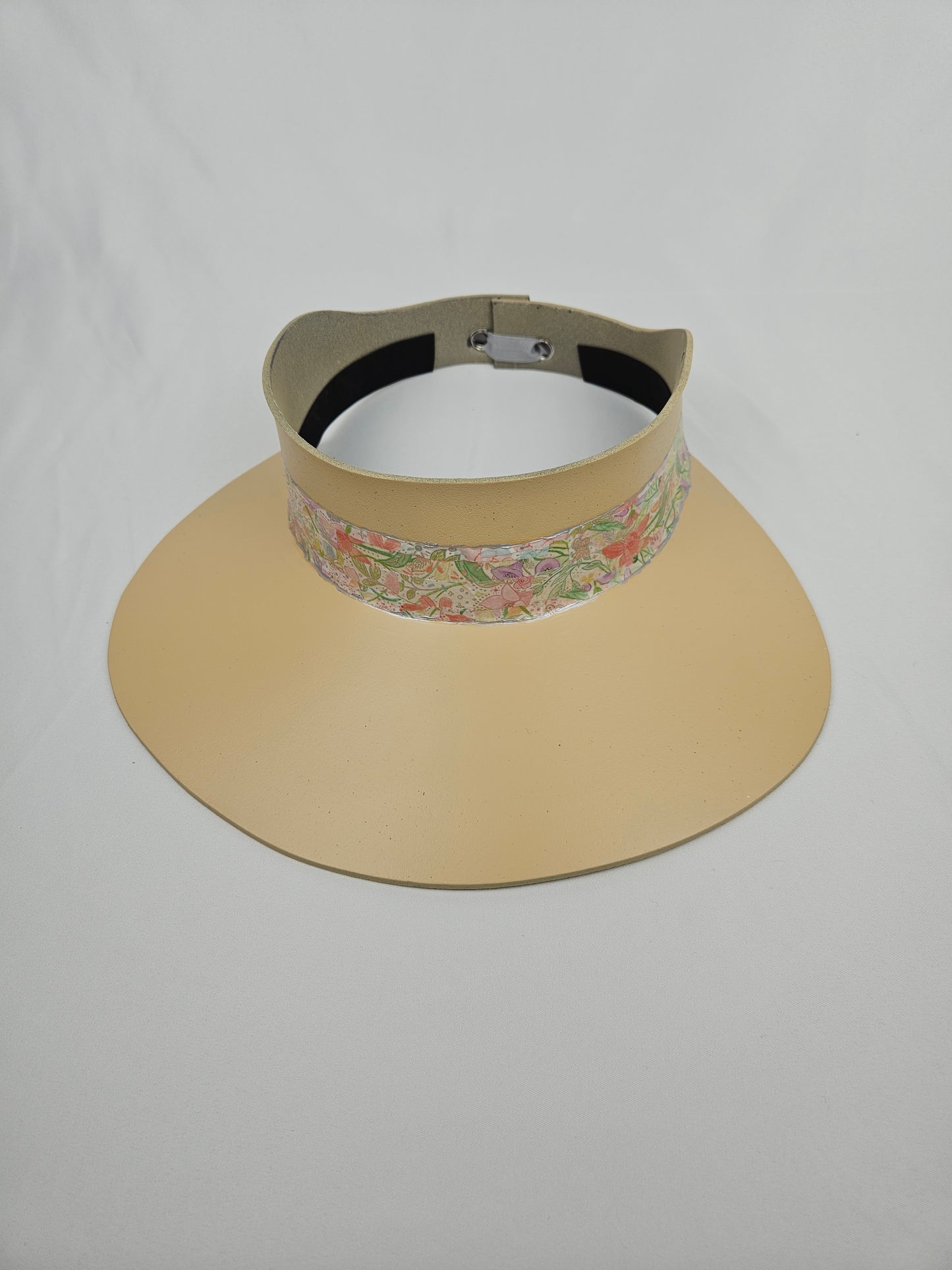 Beige "LadyEVA" Visor Hat with Pastel Floral Band