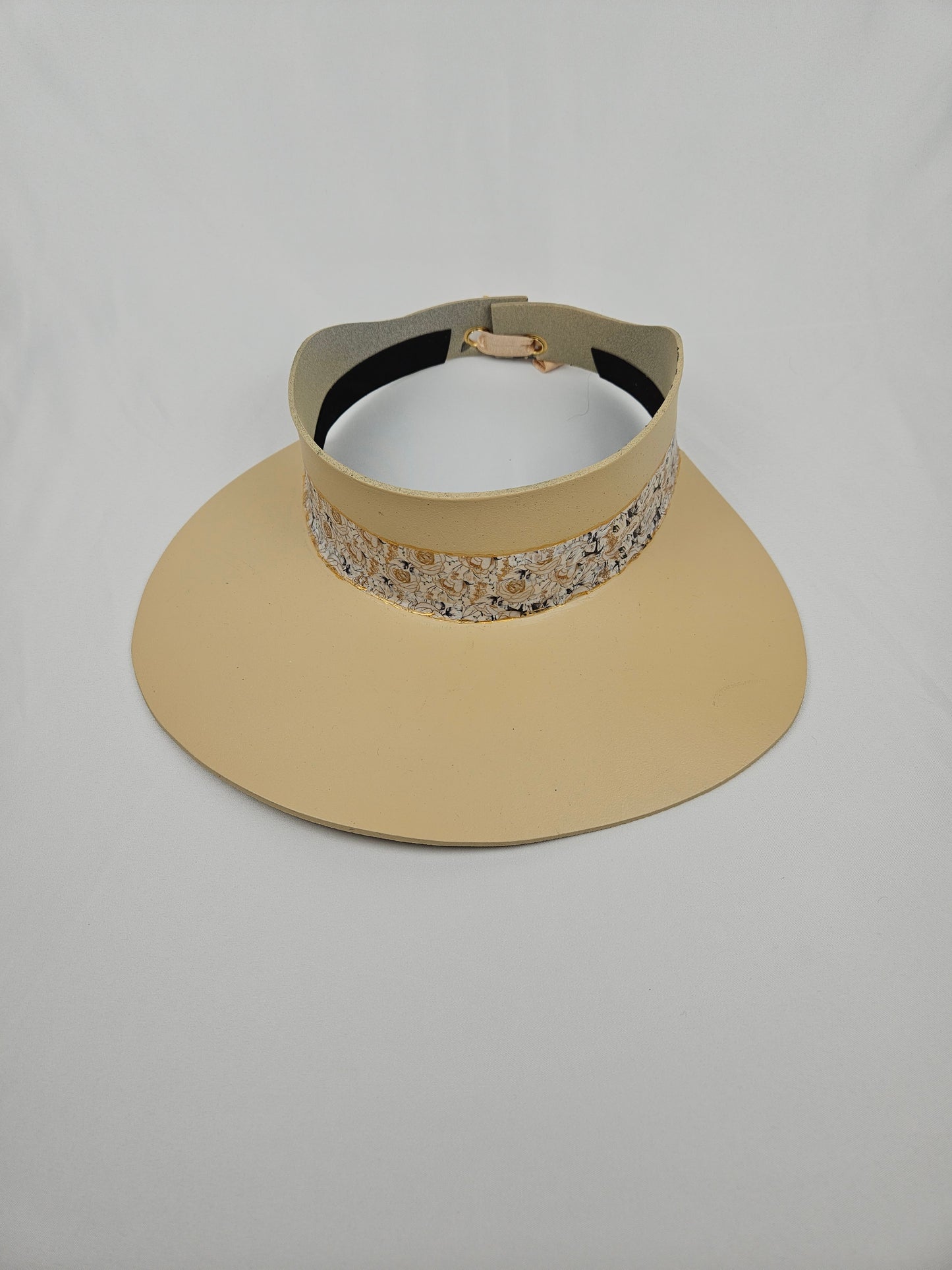 Beige "LadyEVA" Visor Hat with Golden White Floral Band