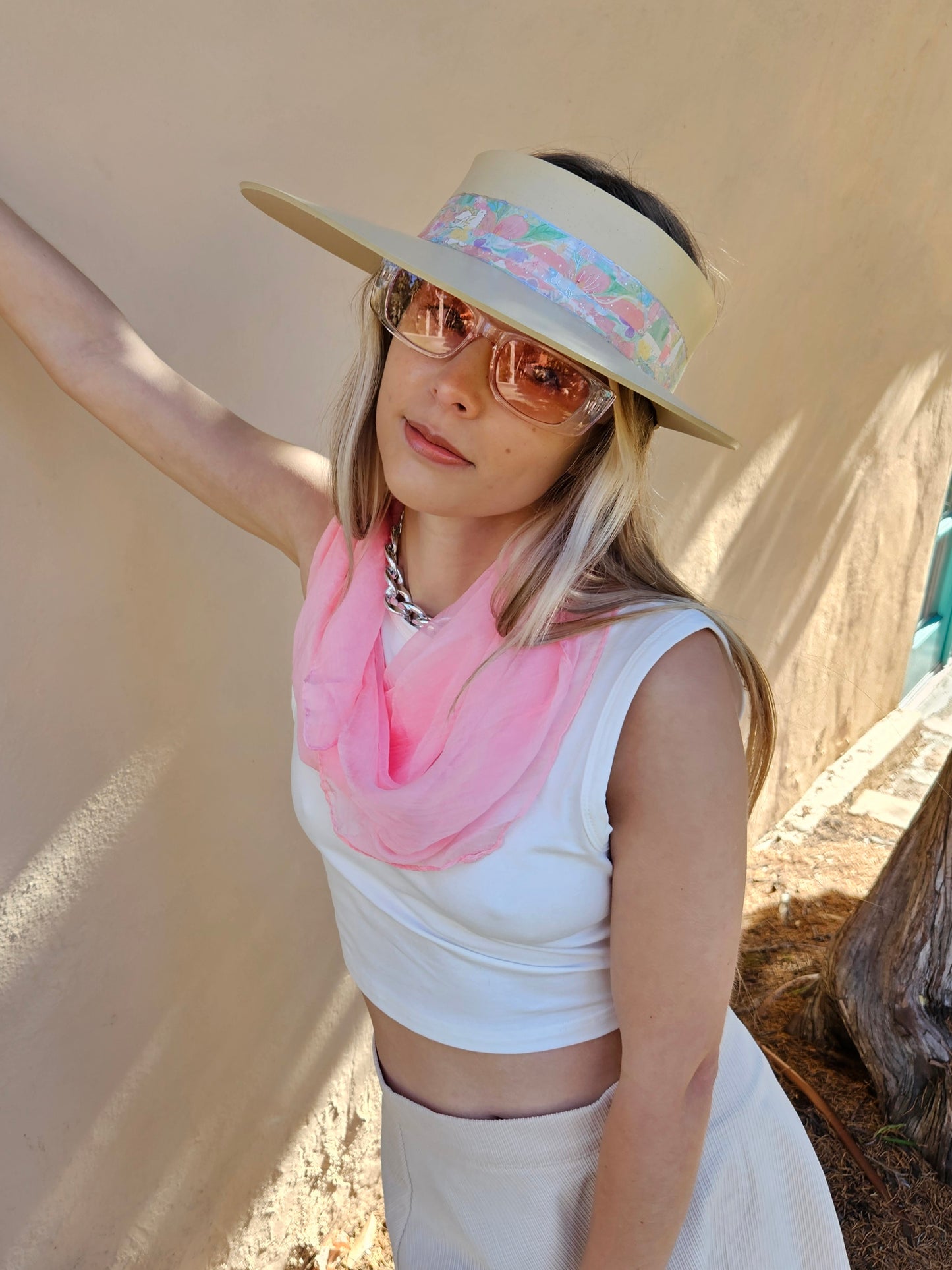 Beige "LadyEVA" Visor Hat with Bright Pastel Multicolor Floral Band