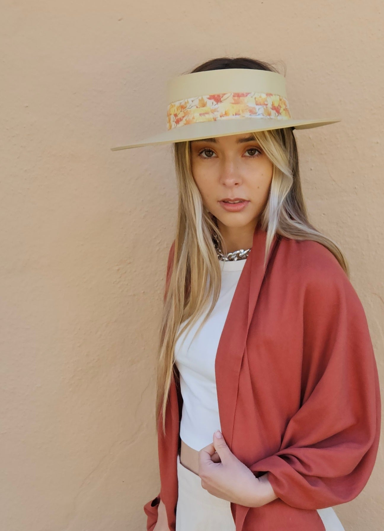 Beige "LadyEVA" Visor Hat with Orange Leaf Band