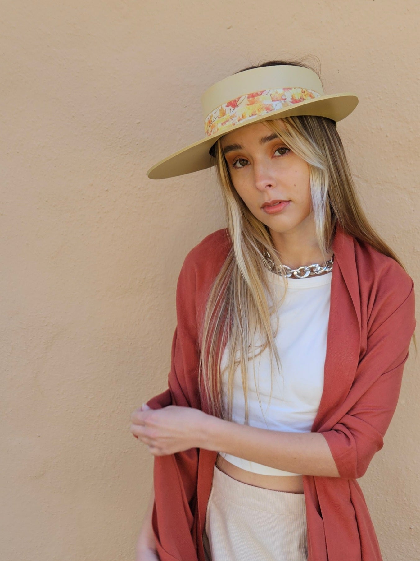 Beige "LadyEVA" Visor Hat with Orange Leaf Band