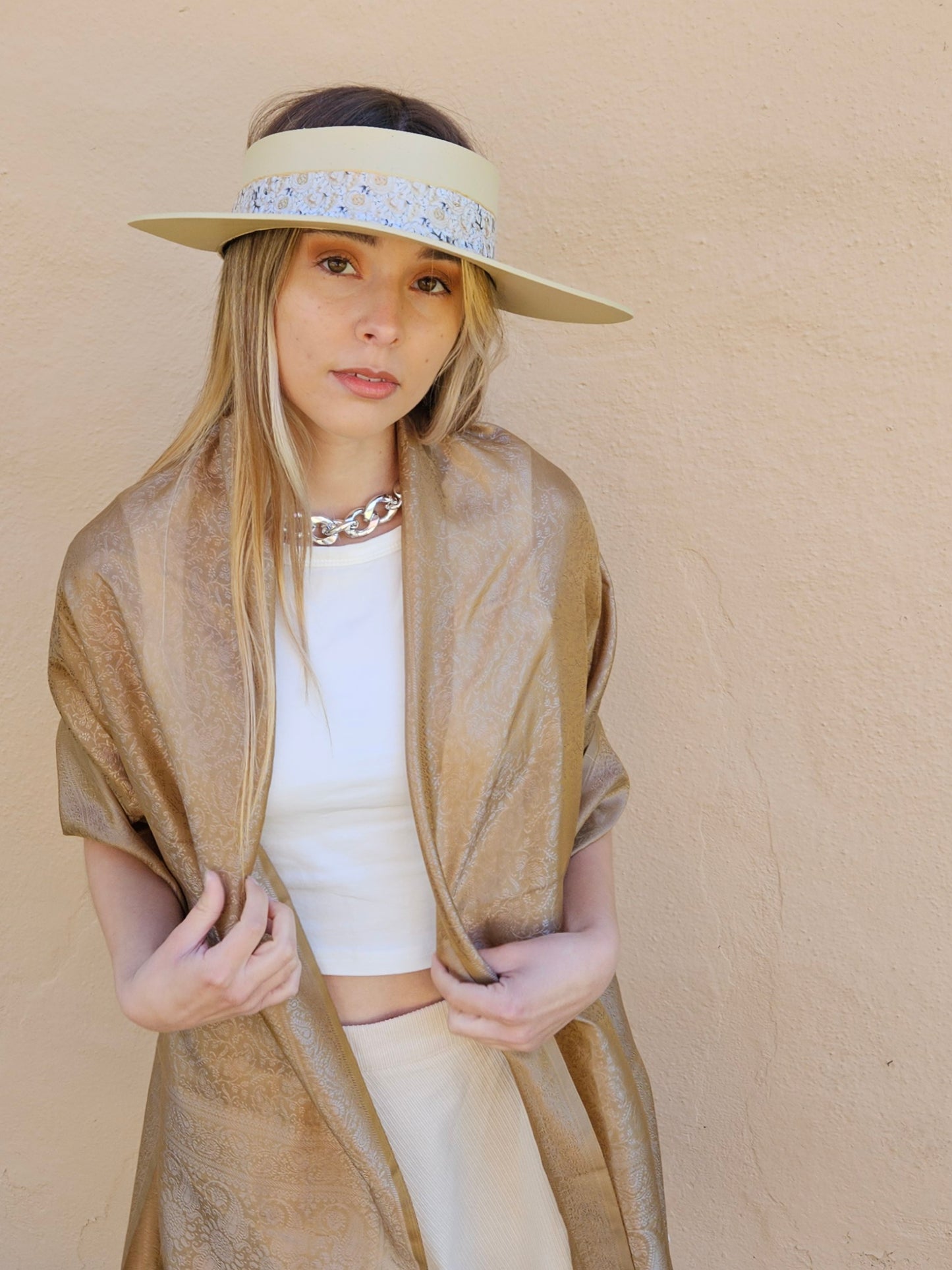 Beige "LadyEVA" Visor Hat with Golden White Floral Band