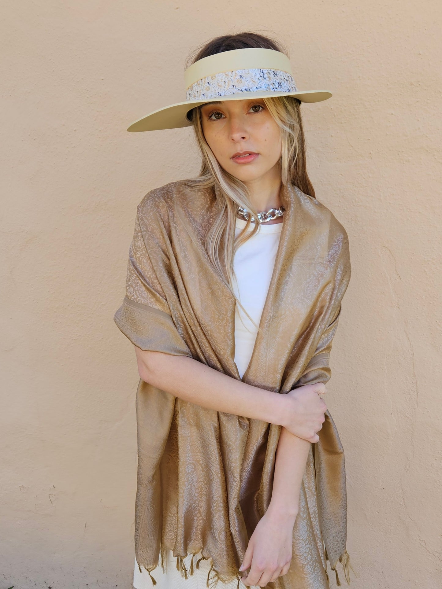 Beige "LadyEVA" Visor Hat with Golden White Floral Band