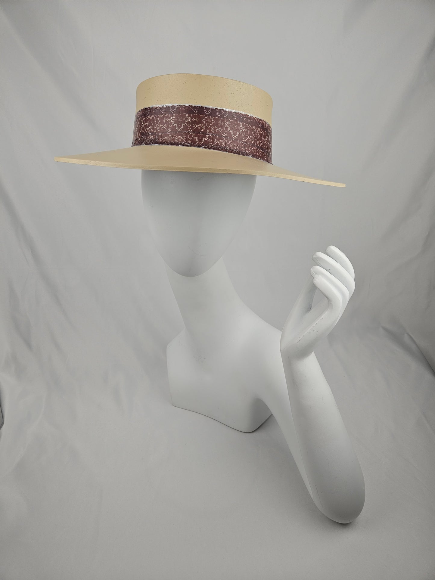 Tall Beige "LadyEVA" Visor Hat with Geometric Burgundy Band