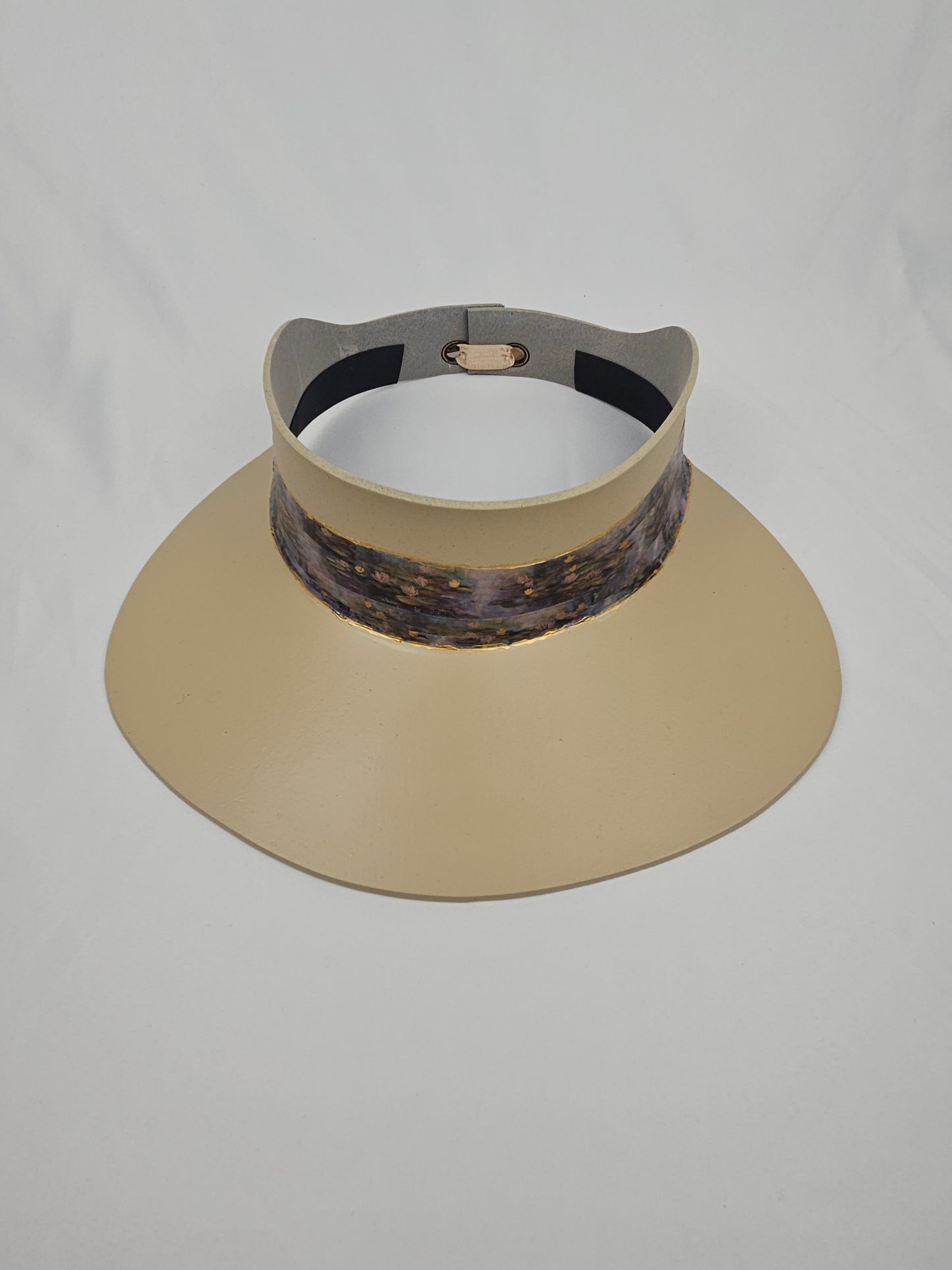 Beige "LadyEVA" Visor Hat with Lavender Monet Style Band