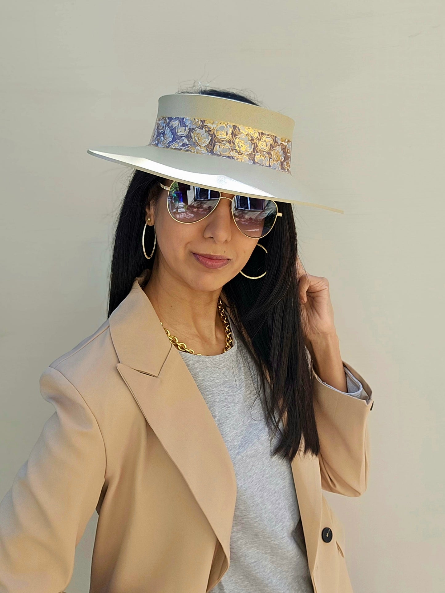 Beige "LadyEVA" Visor Hat with Golden Floral Band