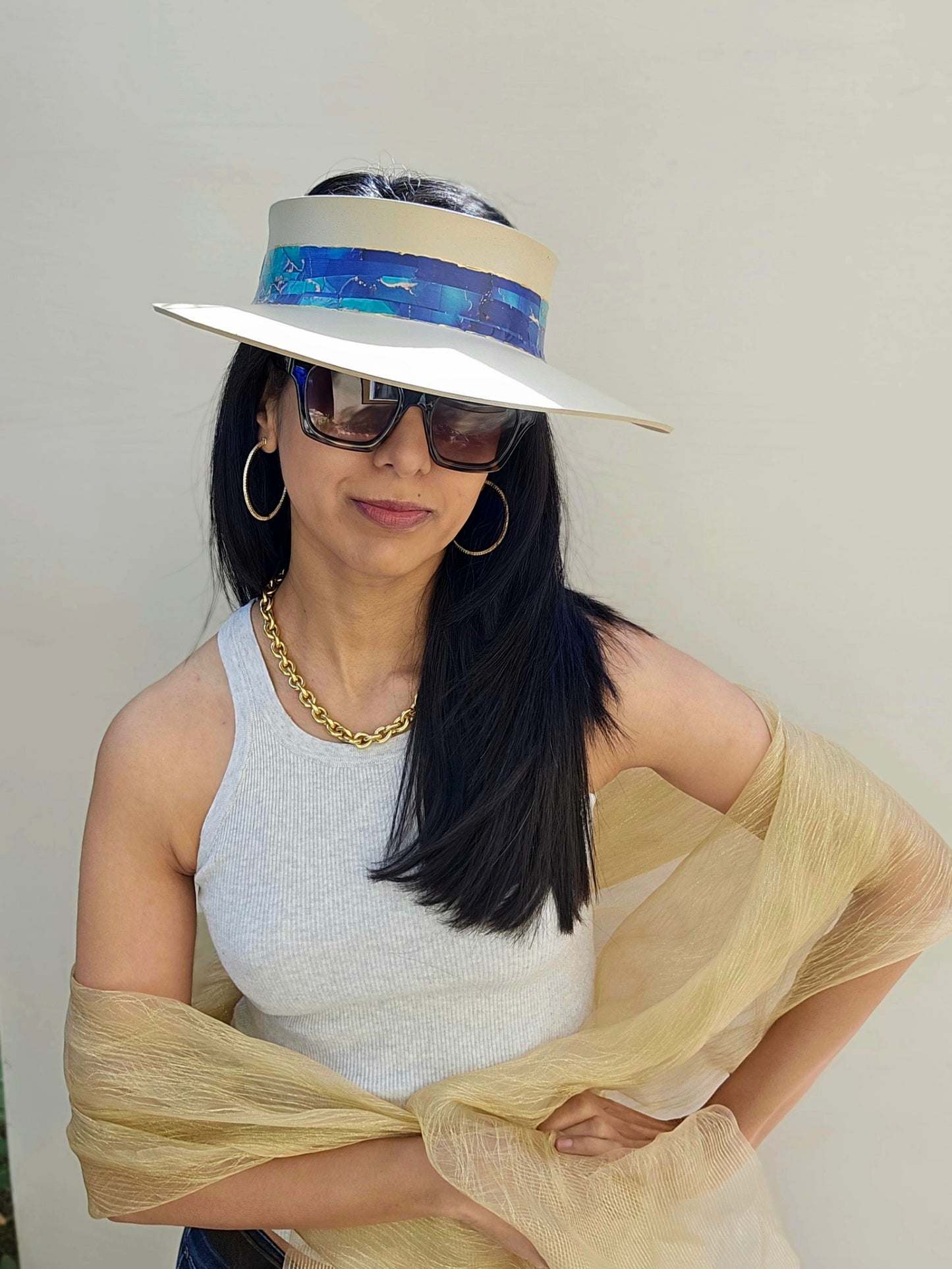 Beige "LadyEVA" Visor Hat with Blue Marbled Band