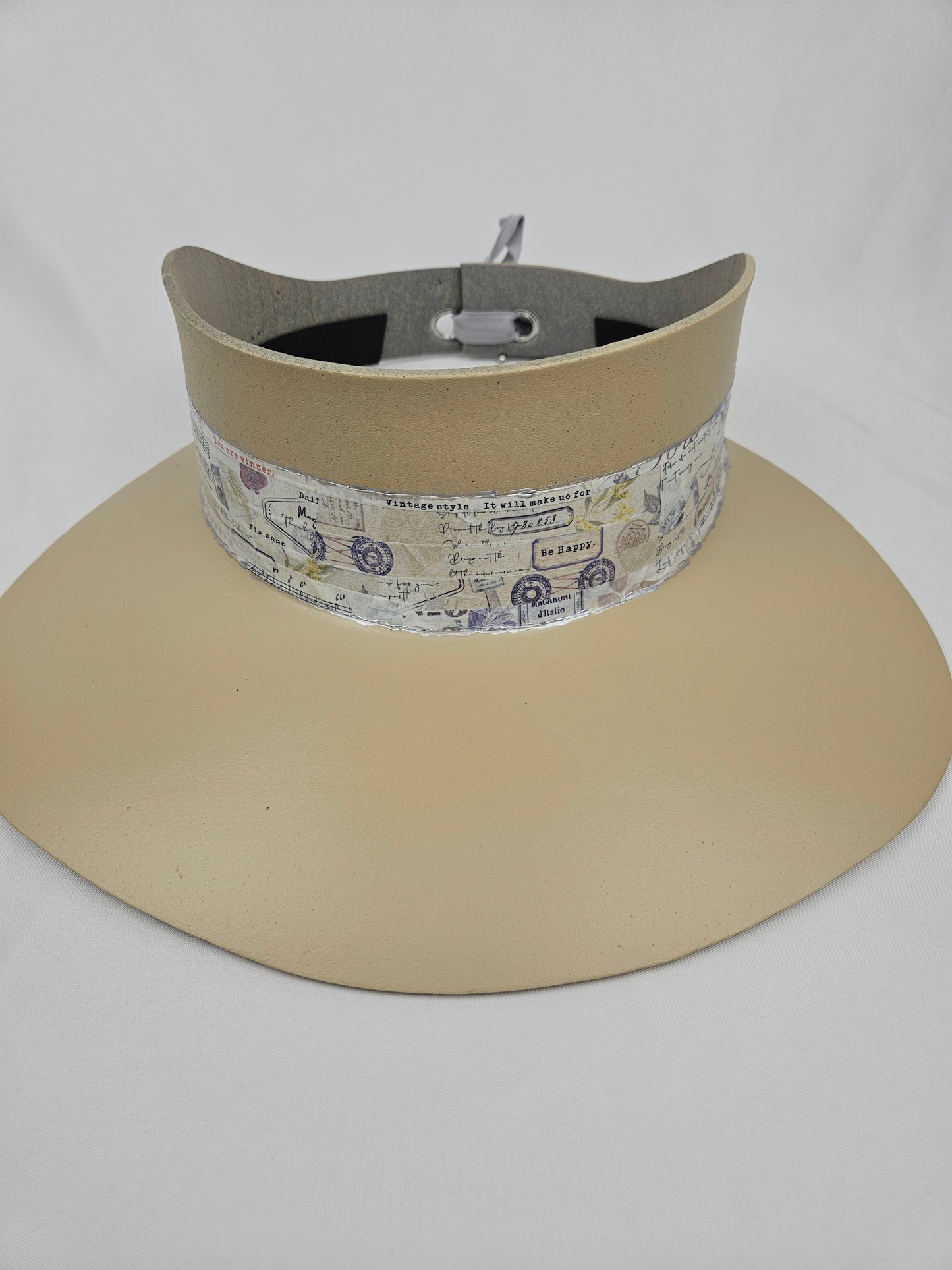 Beige "LadyEVA" Visor Hat with Vintage Collage Band