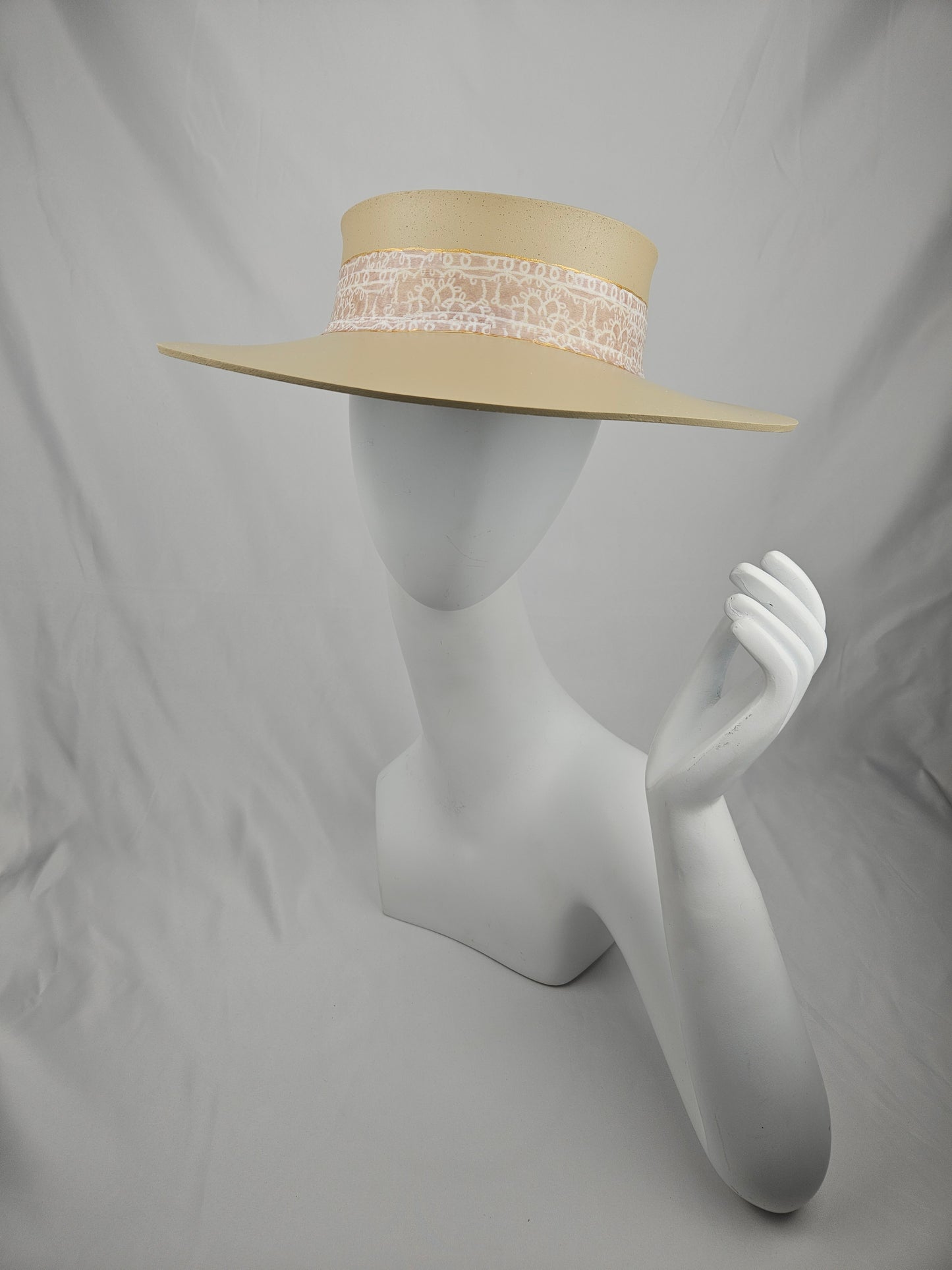 Beige "LadyEVA" Visor Hat with Graphic Line Band